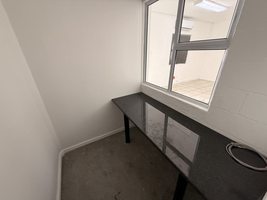To Let Commercial Property for Rent in Parow Industrial Western Cape